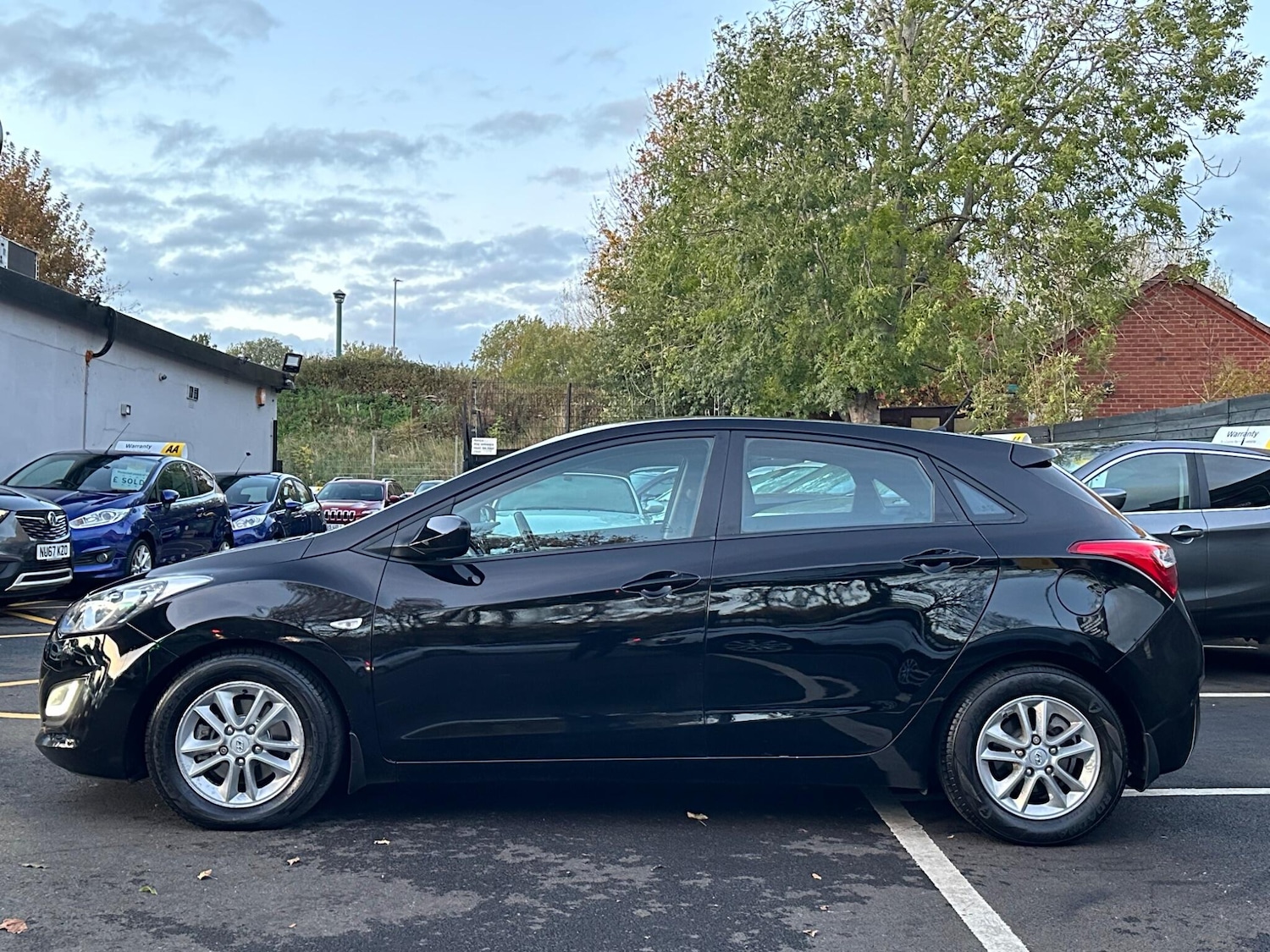 Used Hyundai i30 2013 for sale - 76398696: Photo 6