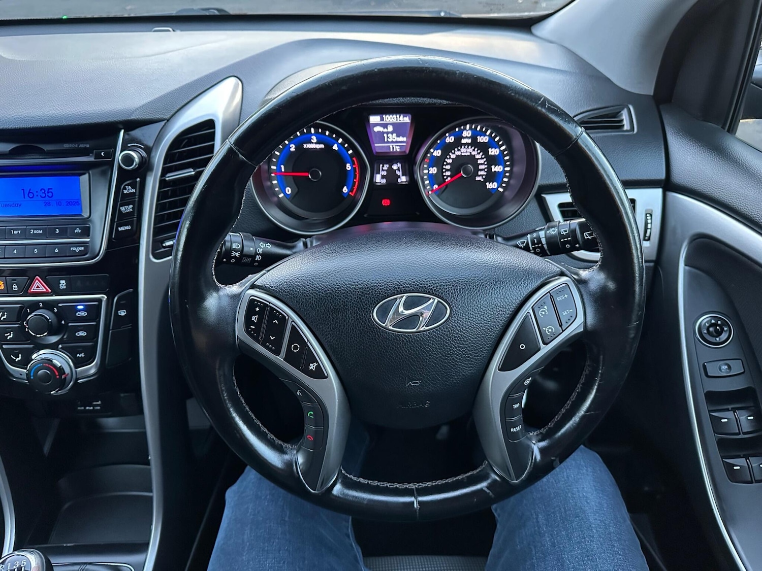 Used Hyundai i30 2013 for sale - 76398696: Photo 63