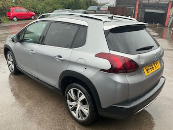 Used Peugeot 2008 2018 for sale - 79847704: Photo