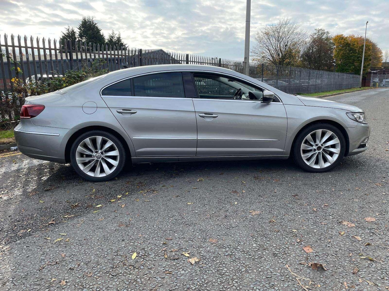 Used Volkswagen CC 2014 for sale - 76619837: Photo 9