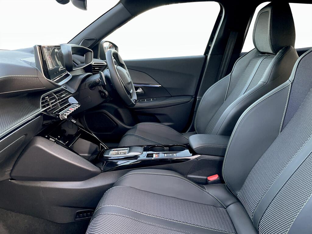 Used Peugeot 2008 2025 for sale - 76926549: Photo 15