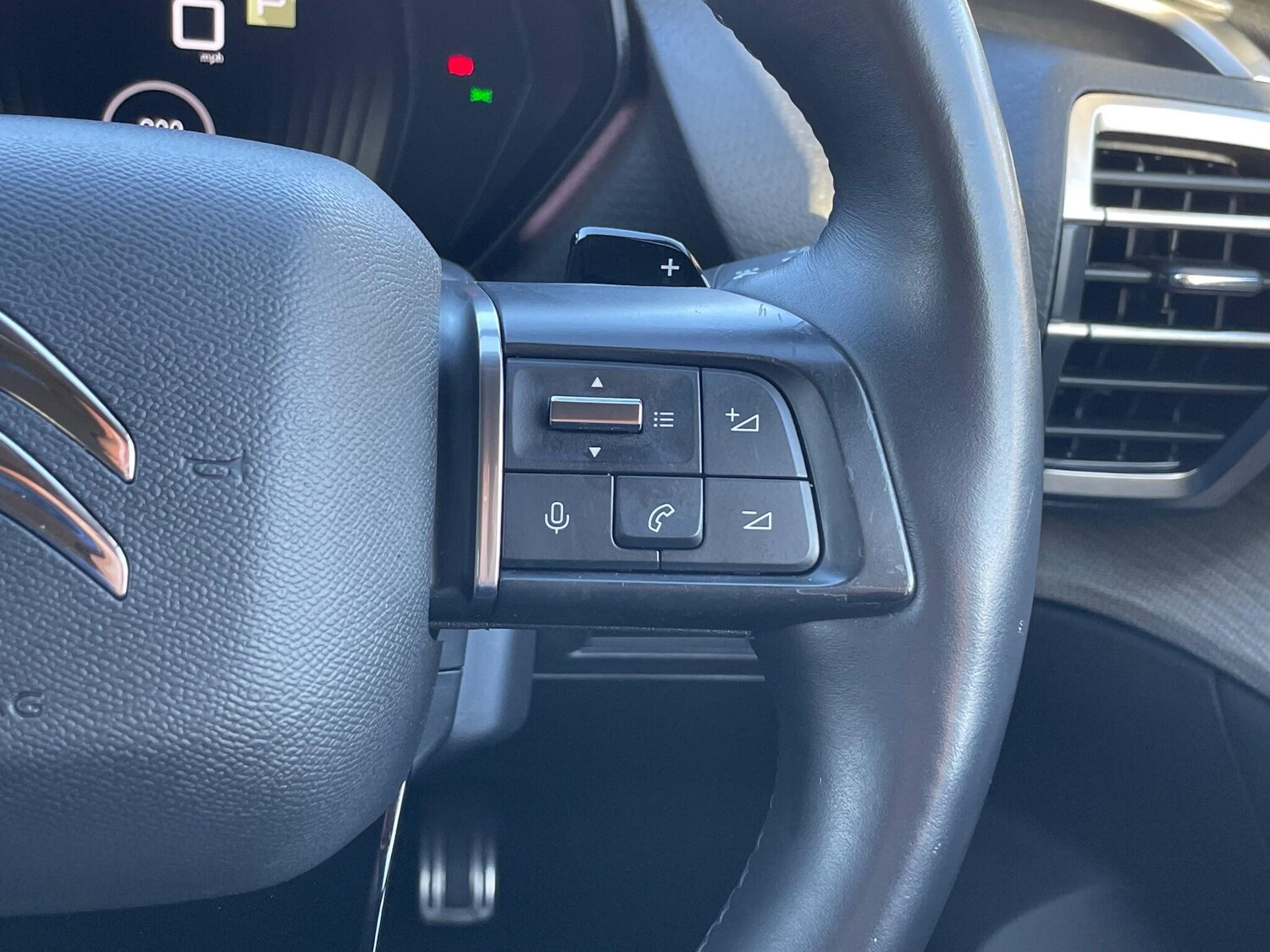 Used Citroen C5 X 2023 for sale - 76499272: Photo 42