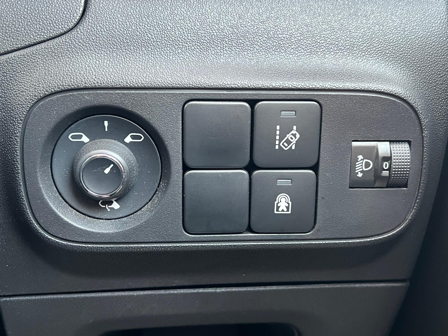 Used Citroen C3 2019 for sale - 77853839: Photo 24