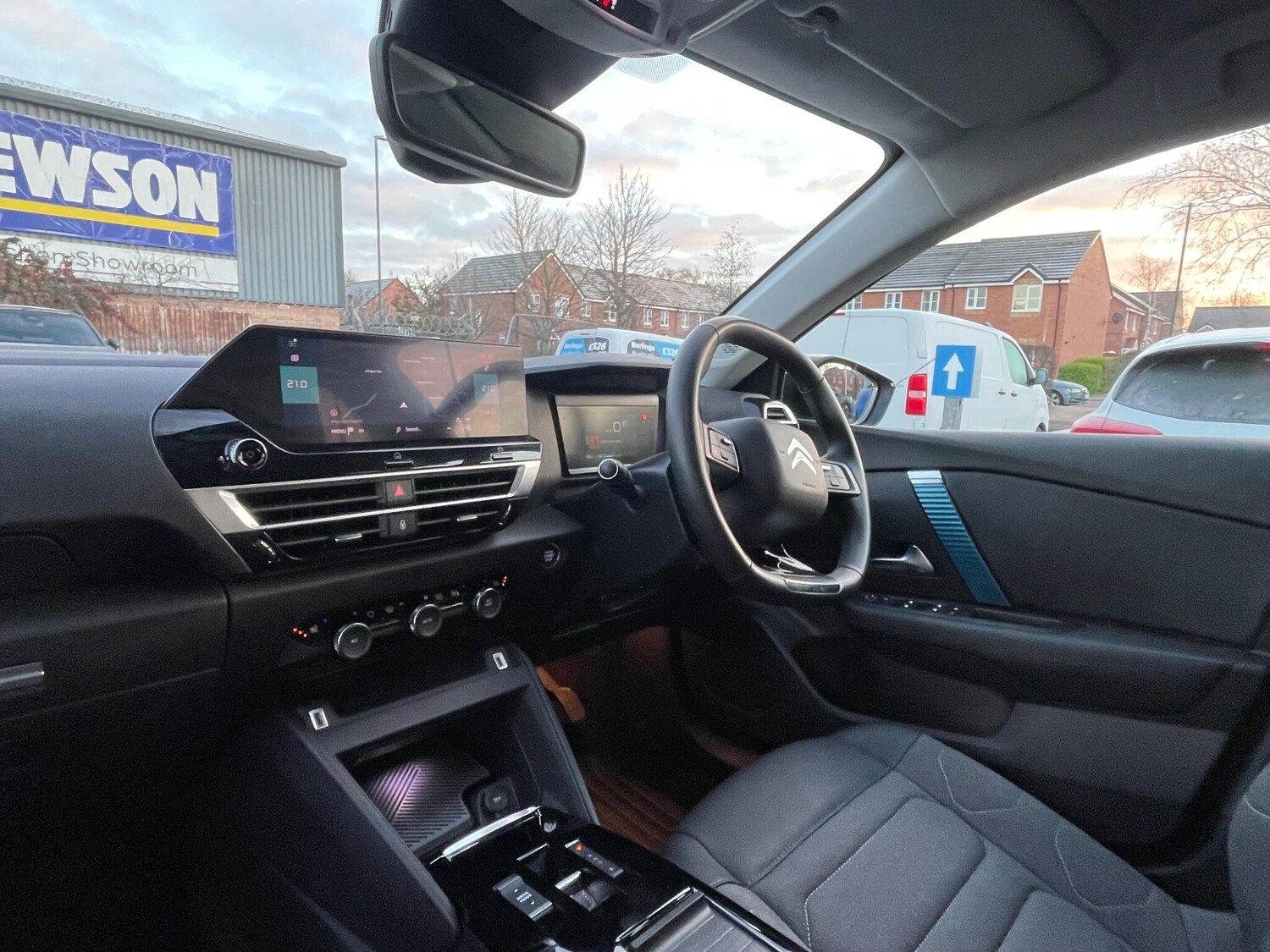 Used Citroen e-C4 2023 for sale - 76700988: Photo 52