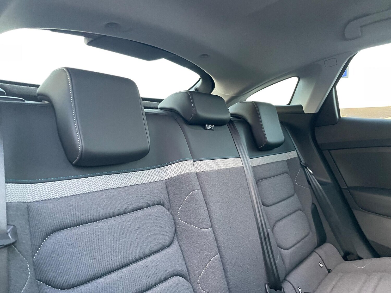 Used Citroen e-C4 2023 for sale - 76700988: Photo 61