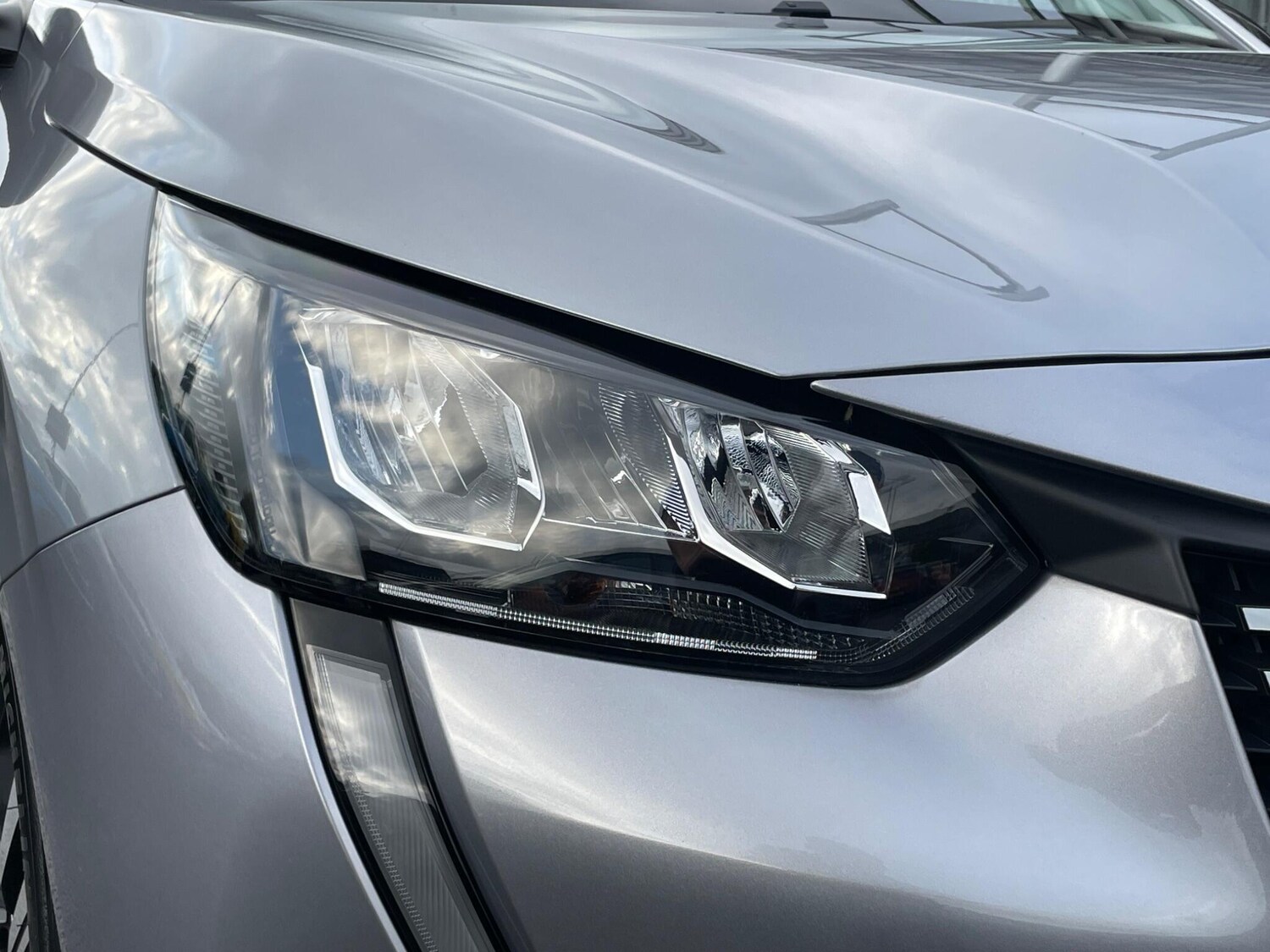 Used Peugeot 208 2022 for sale - 76409461: Photo 25