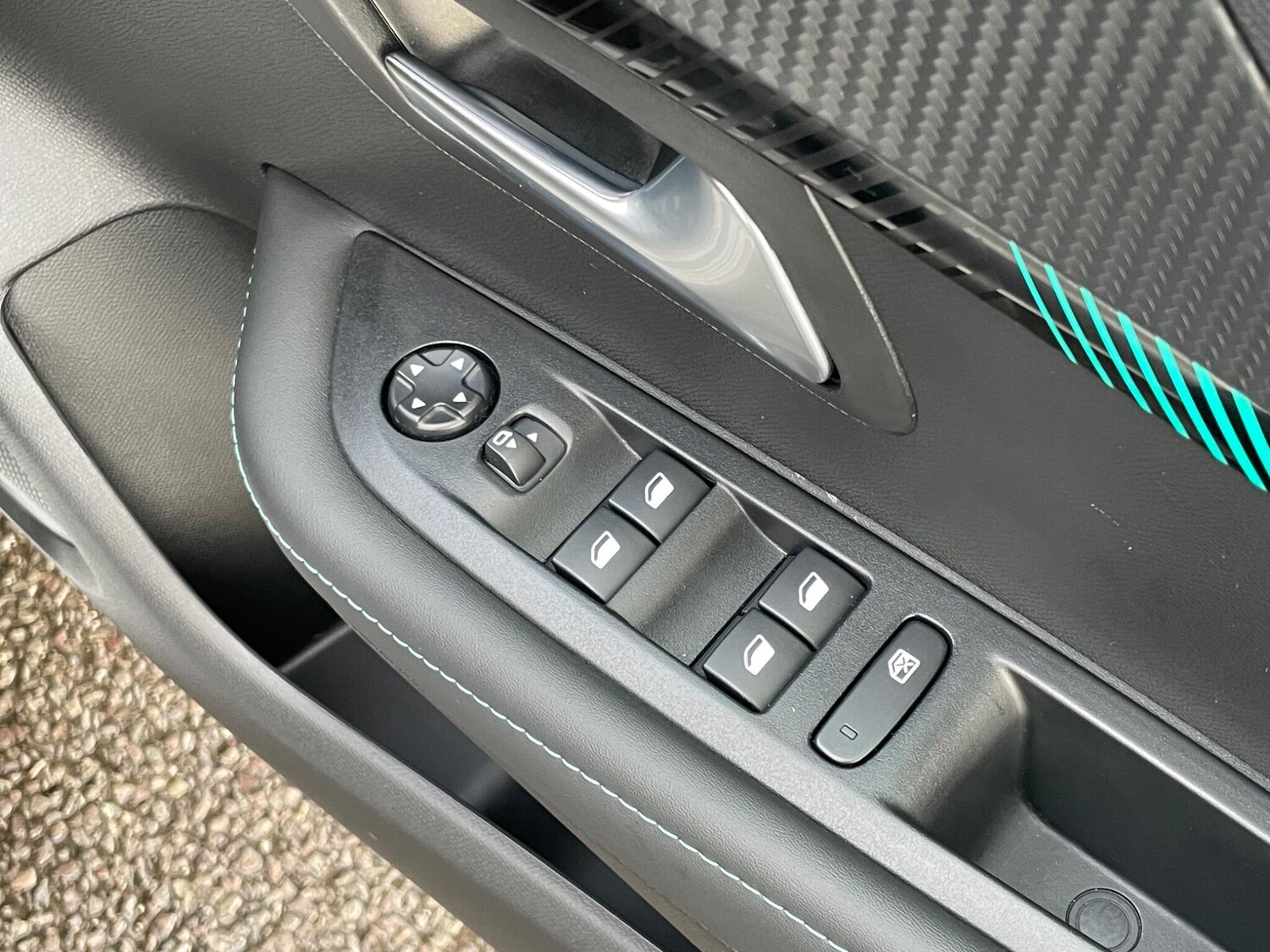 Used Peugeot 208 2022 for sale - 76409461: Photo 35