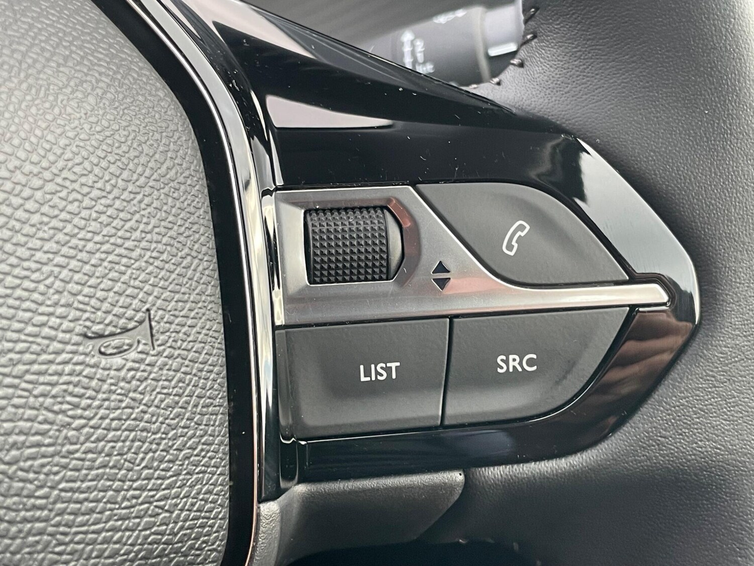 Used Peugeot 208 2022 for sale - 76409461: Photo 39