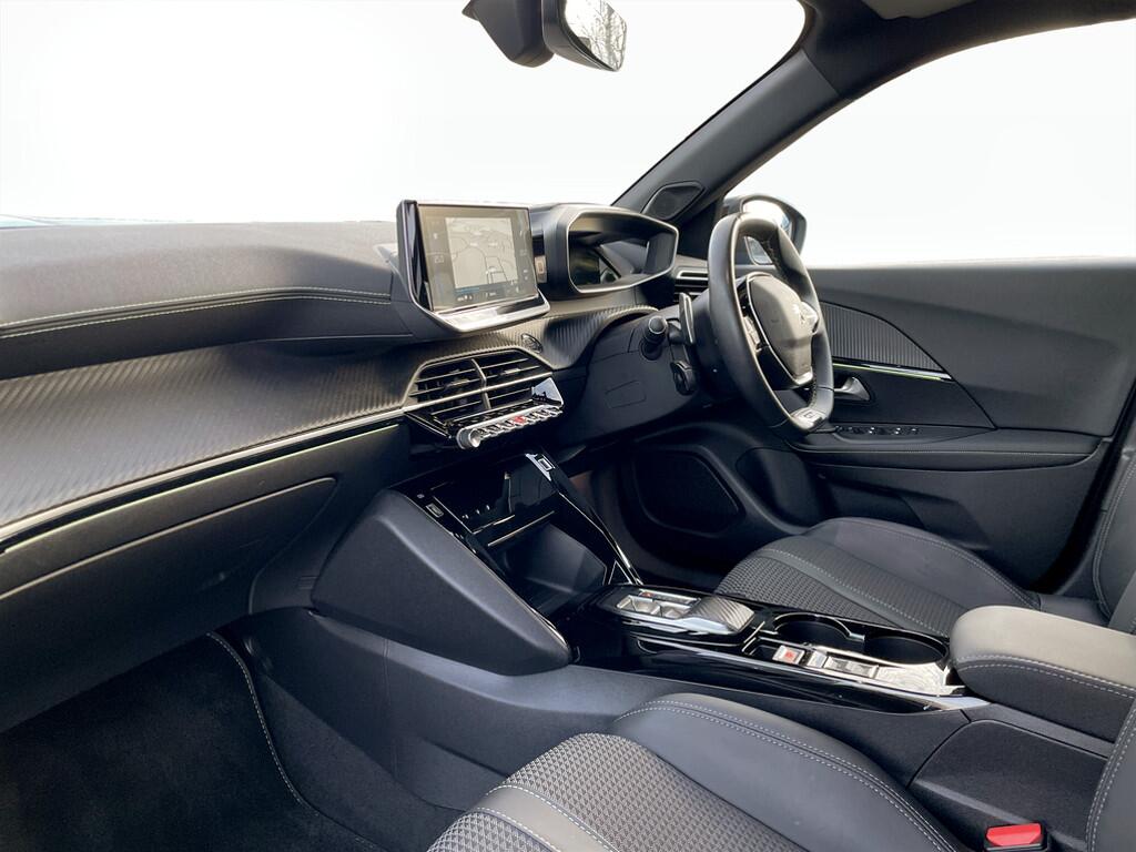 Used Peugeot 2008 2022 for sale - 76898596: Photo 13