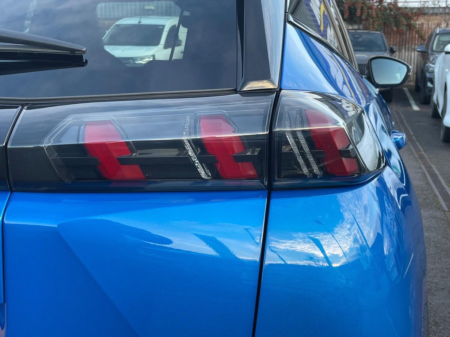 Used Peugeot 2008 2022 for sale - 76898596: Photo 29