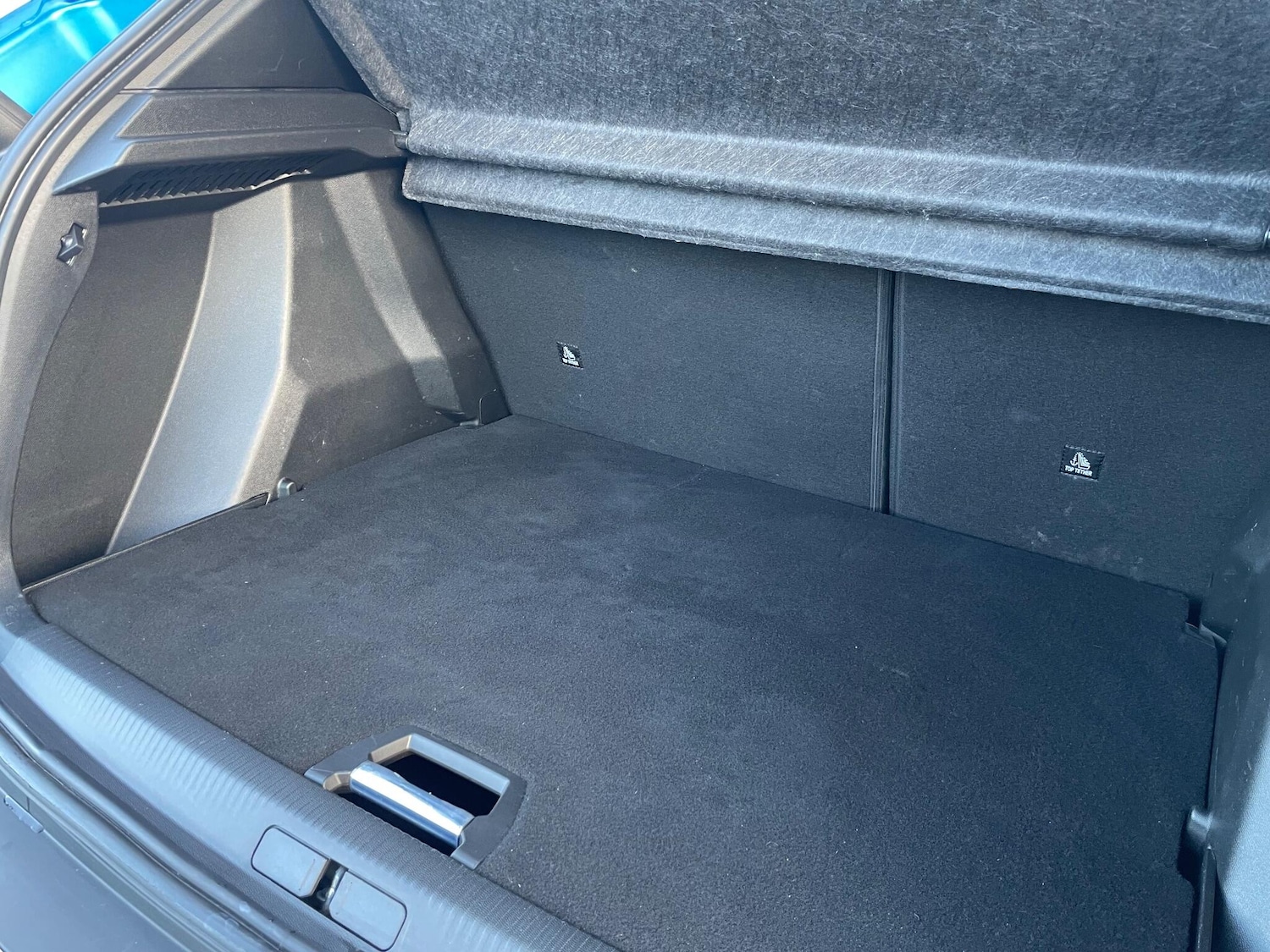 Used Peugeot 2008 2022 for sale - 76898596: Photo 31