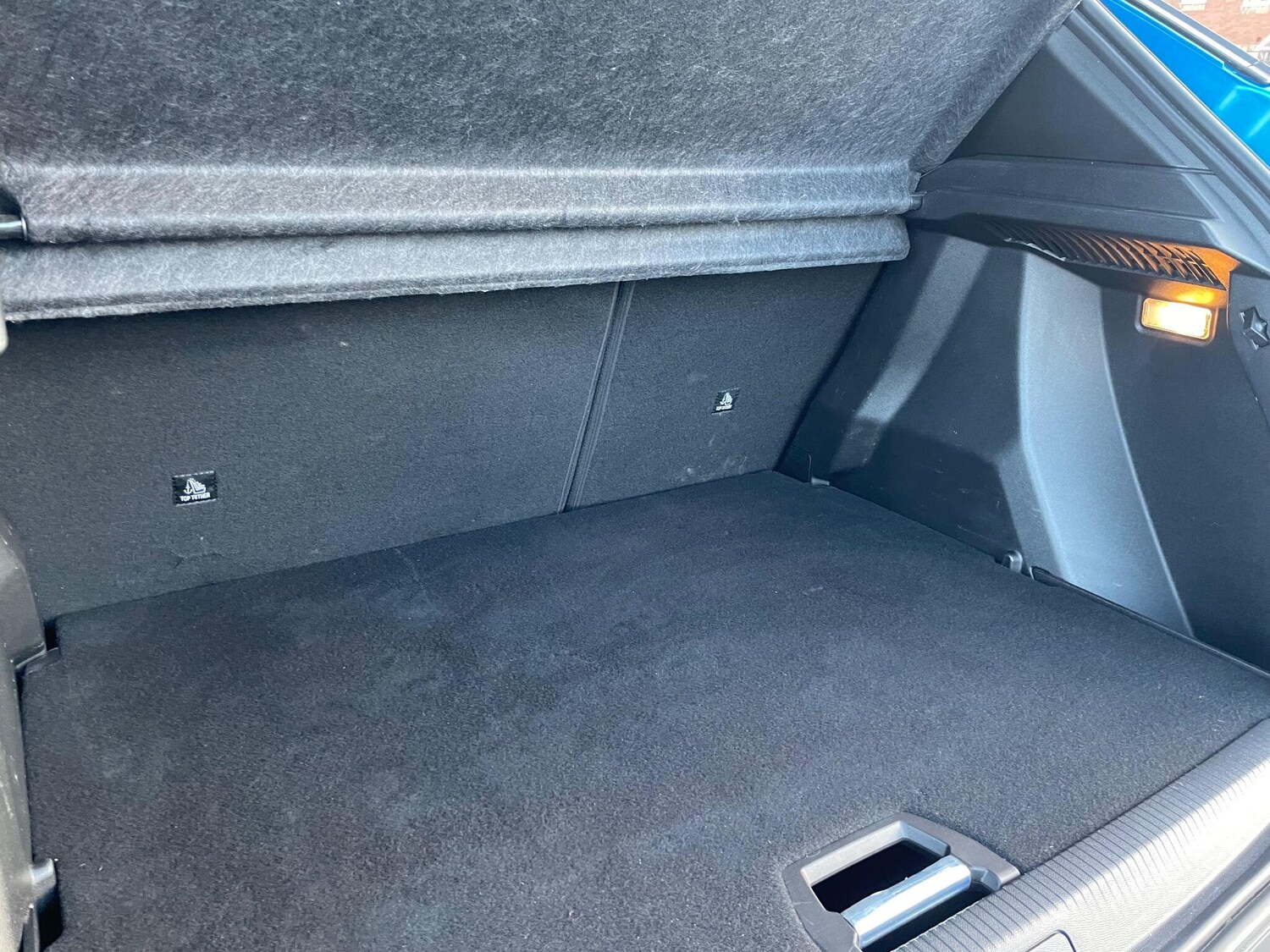 Used Peugeot 2008 2022 for sale - 76898596: Photo 32