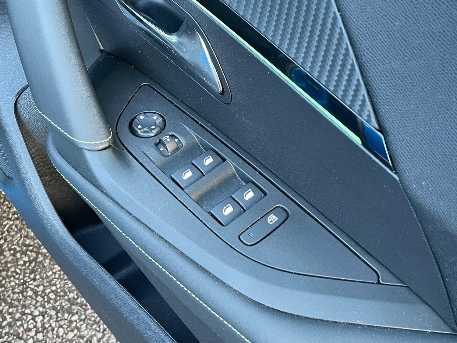 Used Peugeot 2008 2022 for sale - 76898596: Photo 34