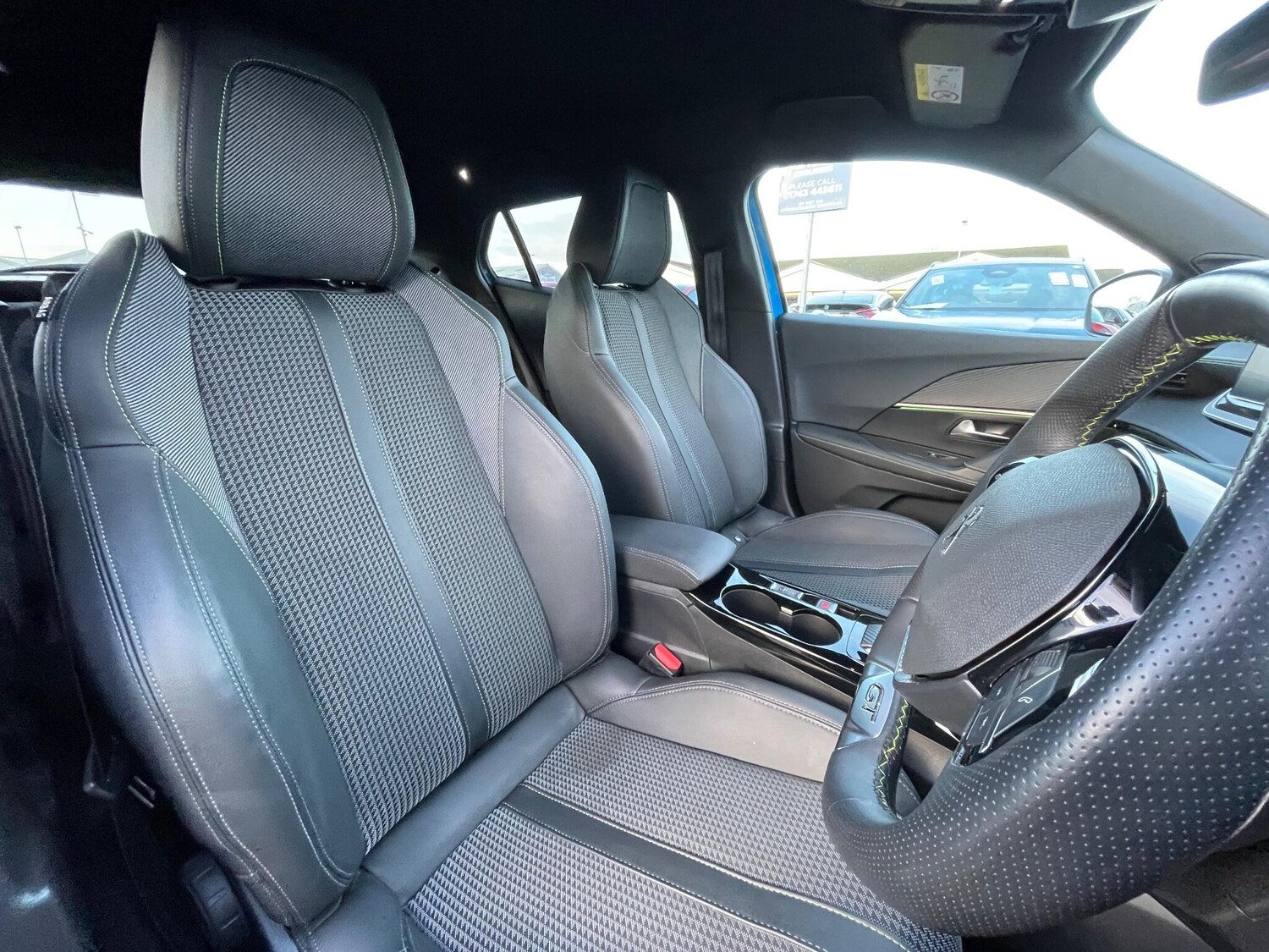 Used Peugeot 2008 2022 for sale - 76898596: Photo 35