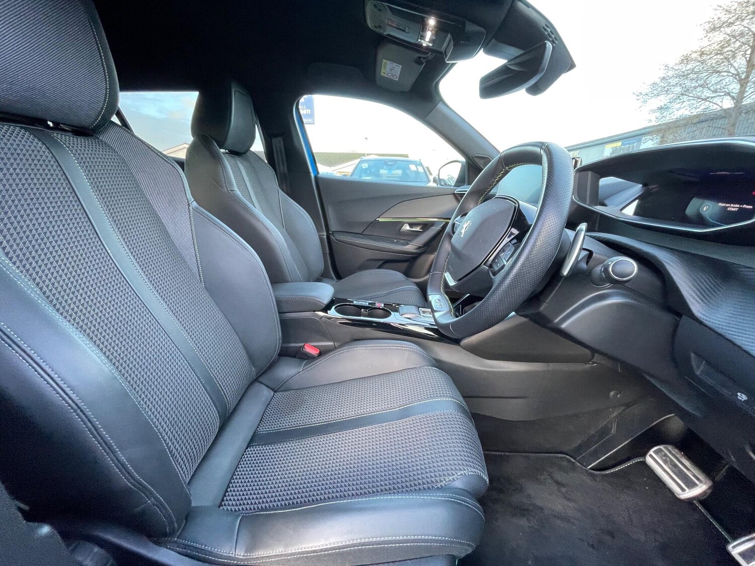 Used Peugeot 2008 2022 for sale - 76898596: Photo 36