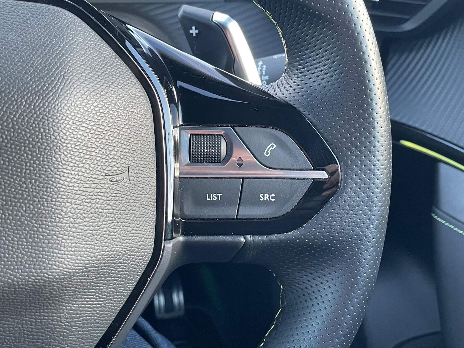 Used Peugeot 2008 2022 for sale - 76898596: Photo 43