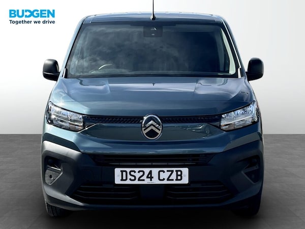 Used Citroen Berlingo 2024 for sale - 75645694: Photo 2