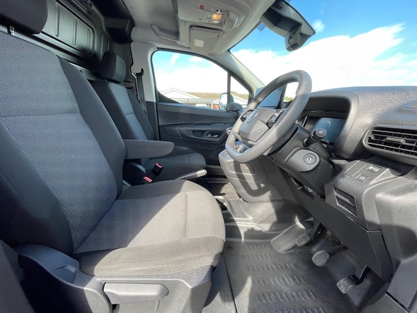 Used Citroen Berlingo 2024 for sale - 75645694: Photo 30