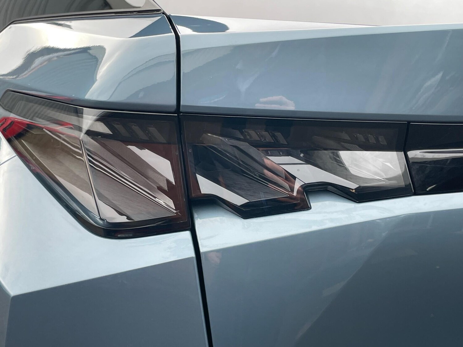 Used Peugeot E-3008 2024 for sale - 76913334: Photo 25