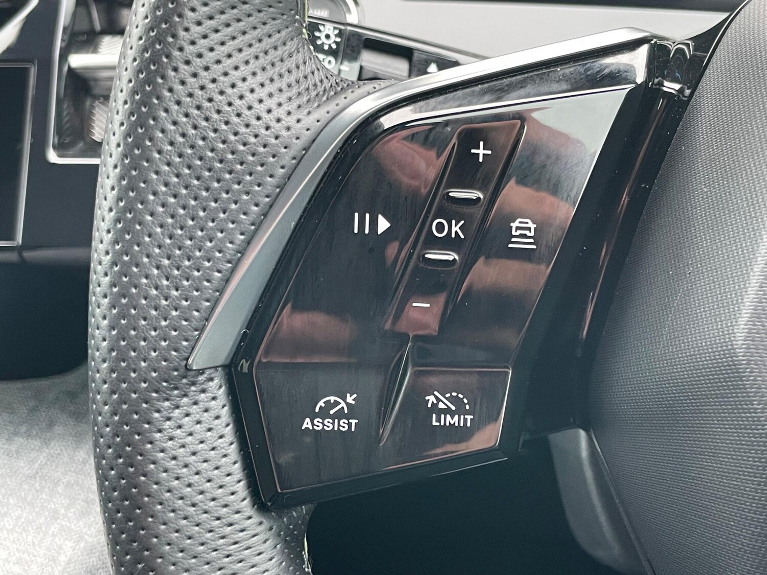 Used Peugeot E-3008 2024 for sale - 76913334: Photo 38