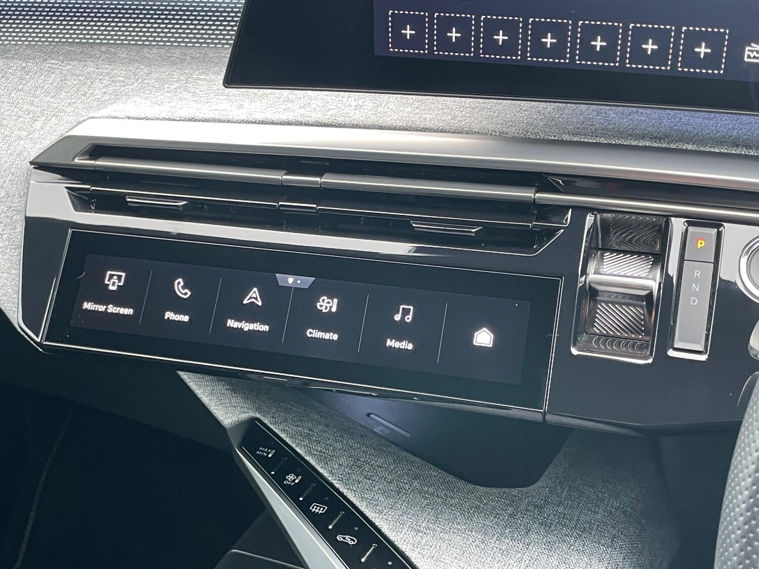 Used Peugeot E-3008 2024 for sale - 76913334: Photo 48