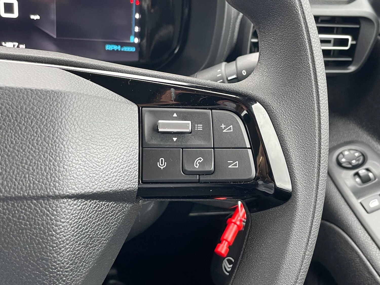 Used Citroen Berlingo 2024 for sale - 76666647: Photo 39