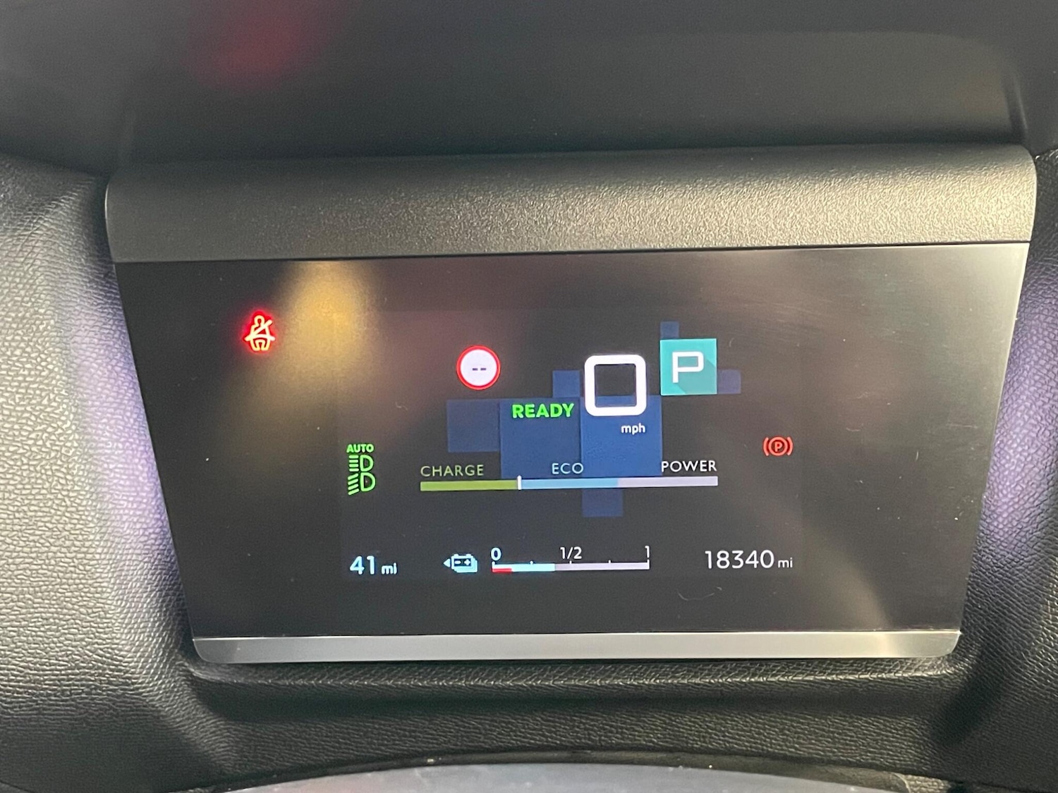 Used Citroen e-C4 2023 for sale - 76752538: Photo 37