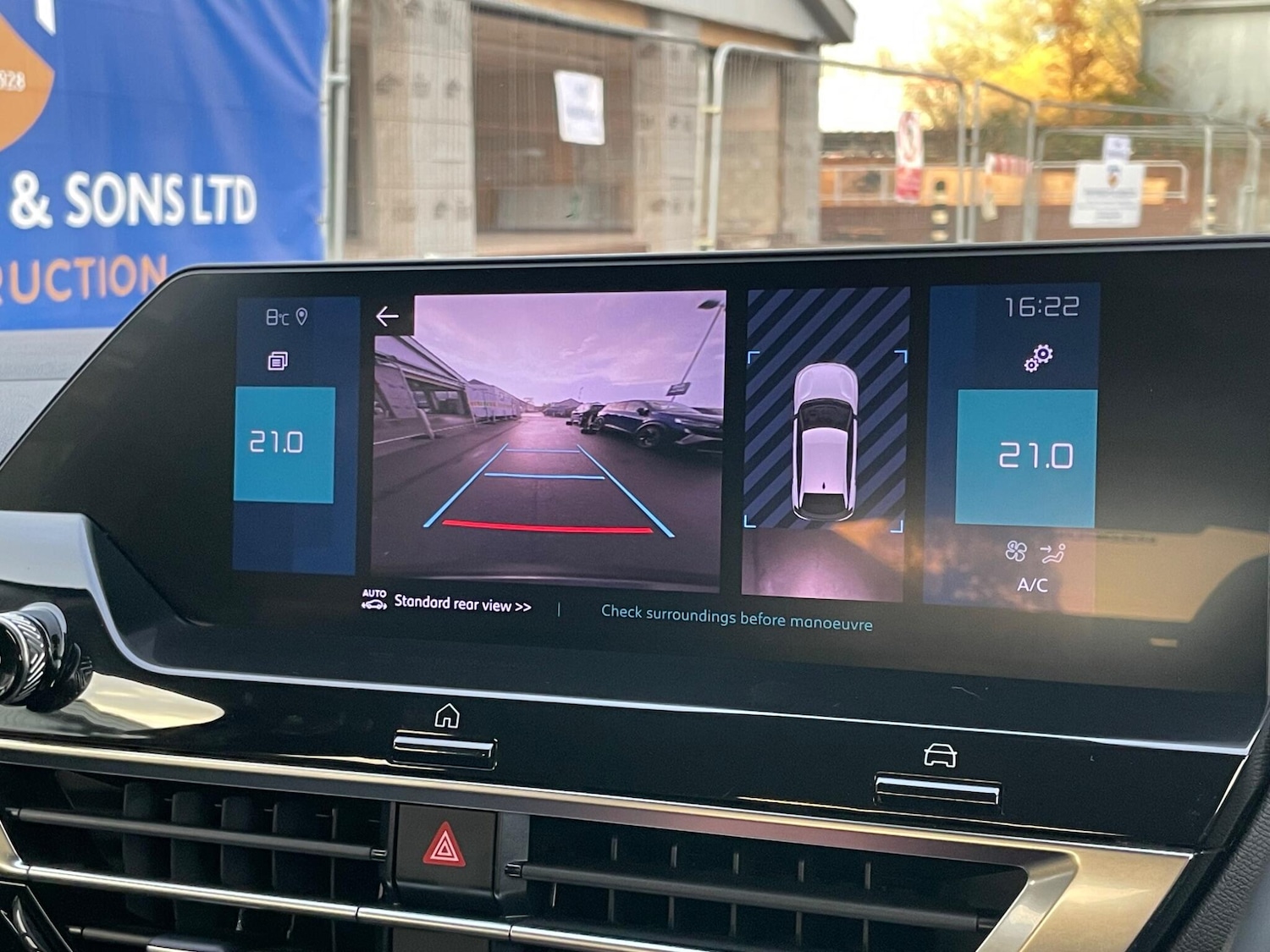 Used Citroen e-C4 2023 for sale - 76752538: Photo 48