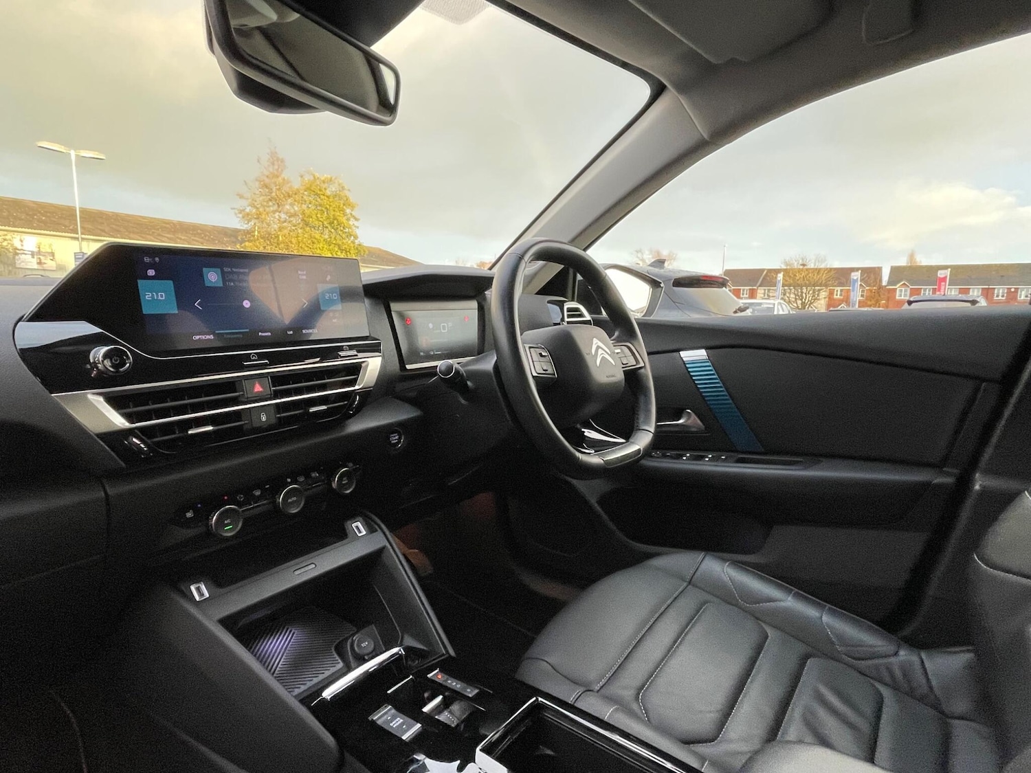 Used Citroen e-C4 2023 for sale - 76752538: Photo 53