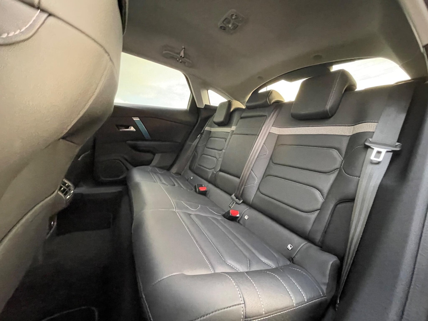 Used Citroen e-C4 2023 for sale - 76752538: Photo 57