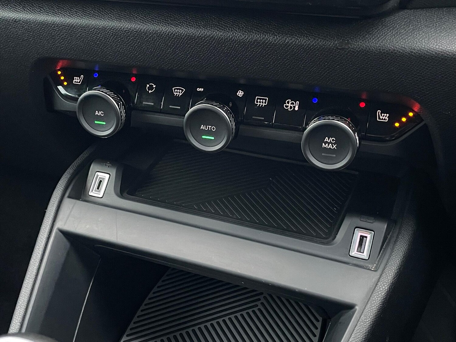 Used Citroen C4 2023 for sale - 76200030: Photo 51