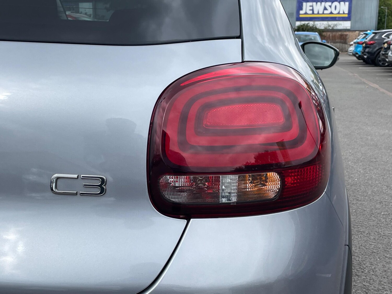 Vehicle 29