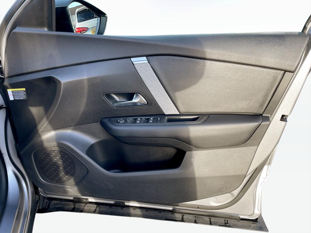 Used Citroen C4 2024 for sale - 76562198: Photo 8