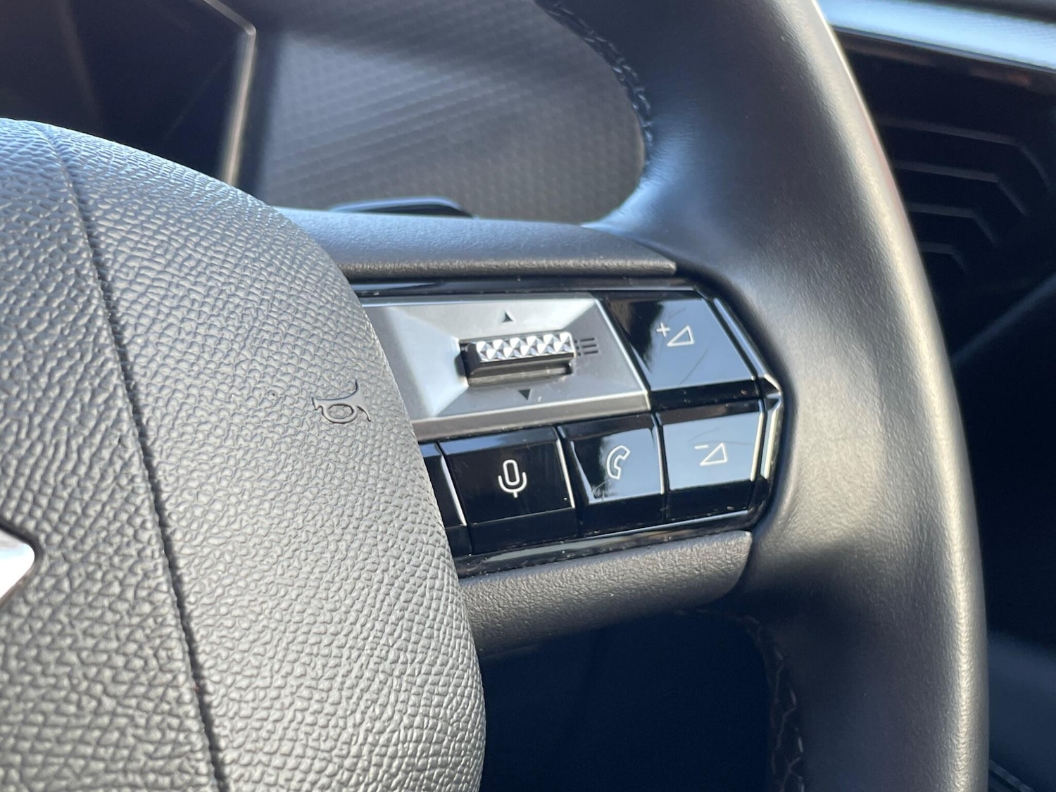 Used DS Automobiles DS 4 2022 for sale - 77510679: Photo 38