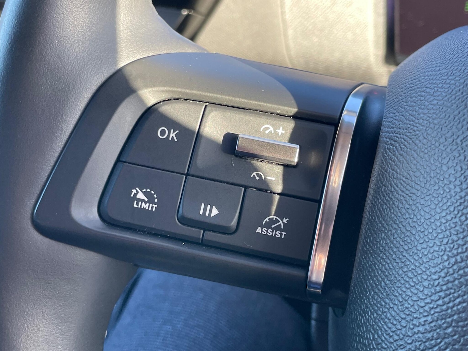 Used Citroen C4 2022 for sale - 76472425: Photo 39