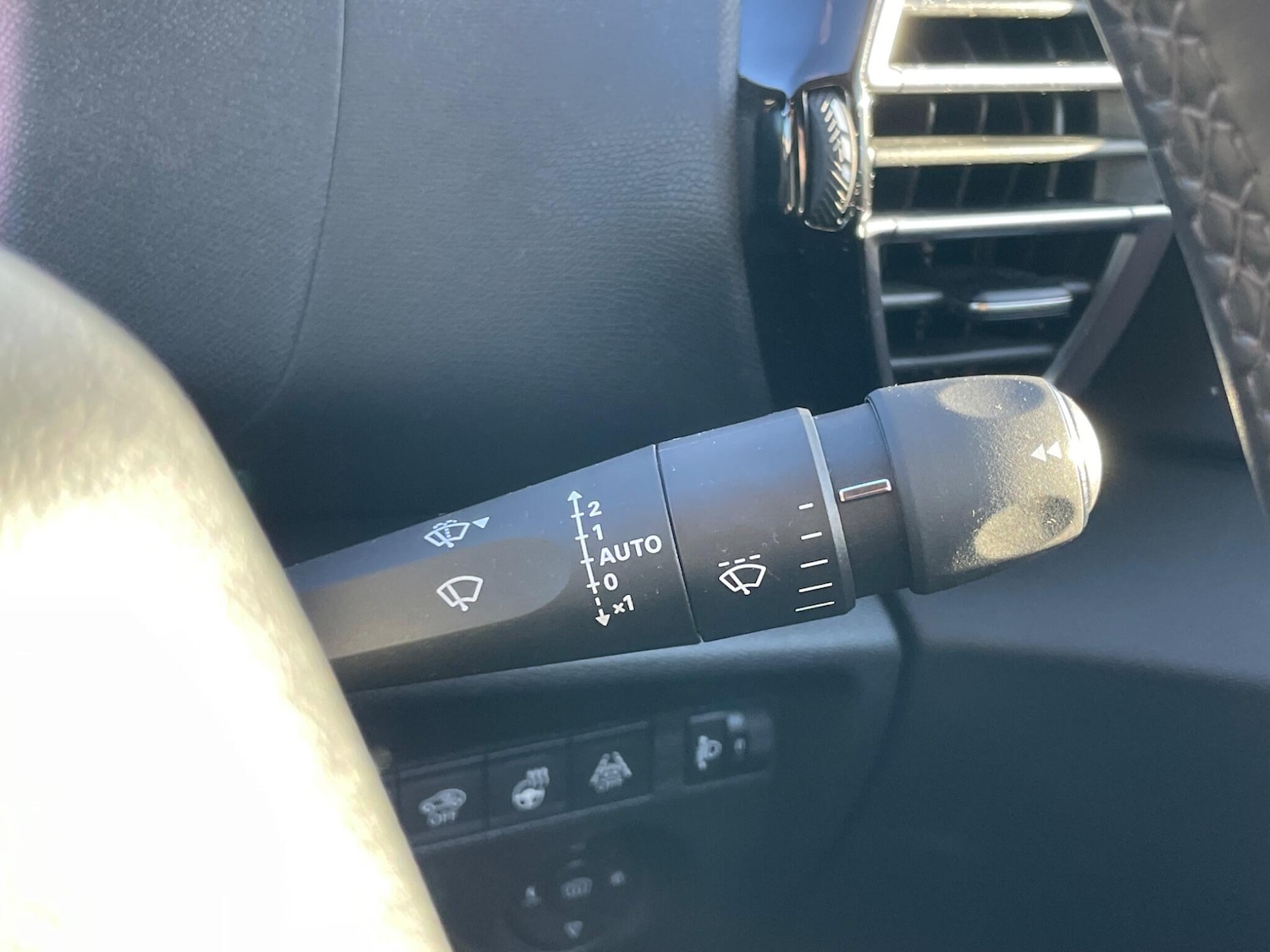 Used Citroen C4 2022 for sale - 76472425: Photo 43