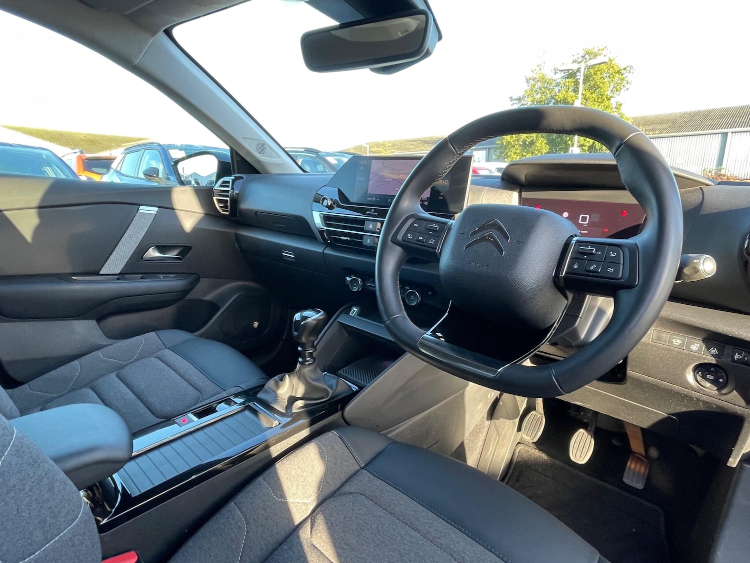 Used Citroen C4 2022 for sale - 76472425: Photo 53