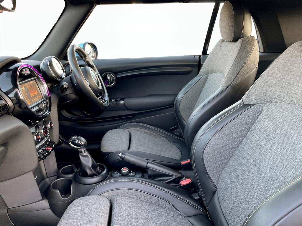 Used MINI Convertible 2017 for sale - 76457745: Photo 15