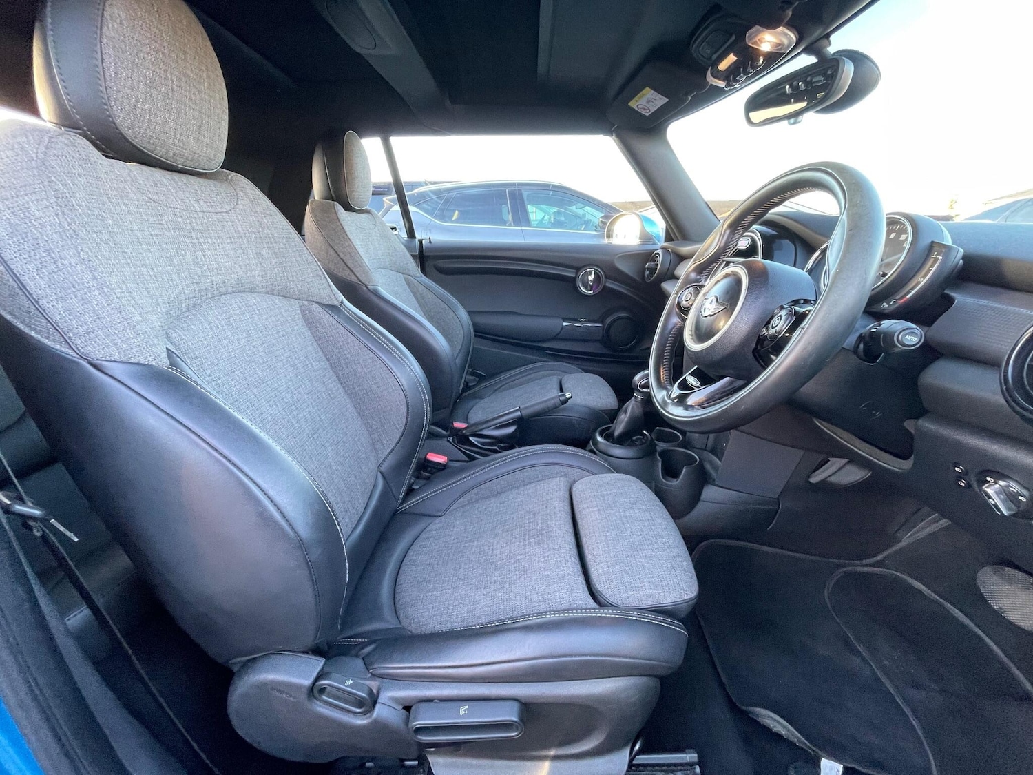 Used MINI Convertible 2017 for sale - 76457745: Photo 34