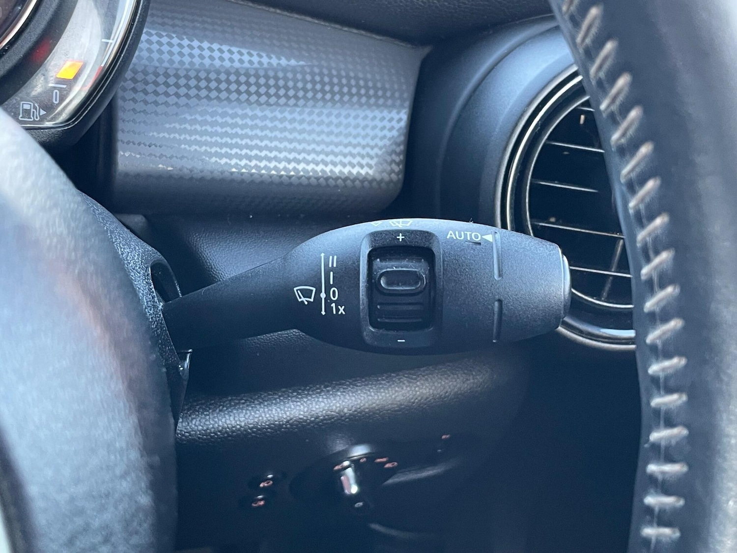 Used MINI Convertible 2017 for sale - 76457745: Photo 40