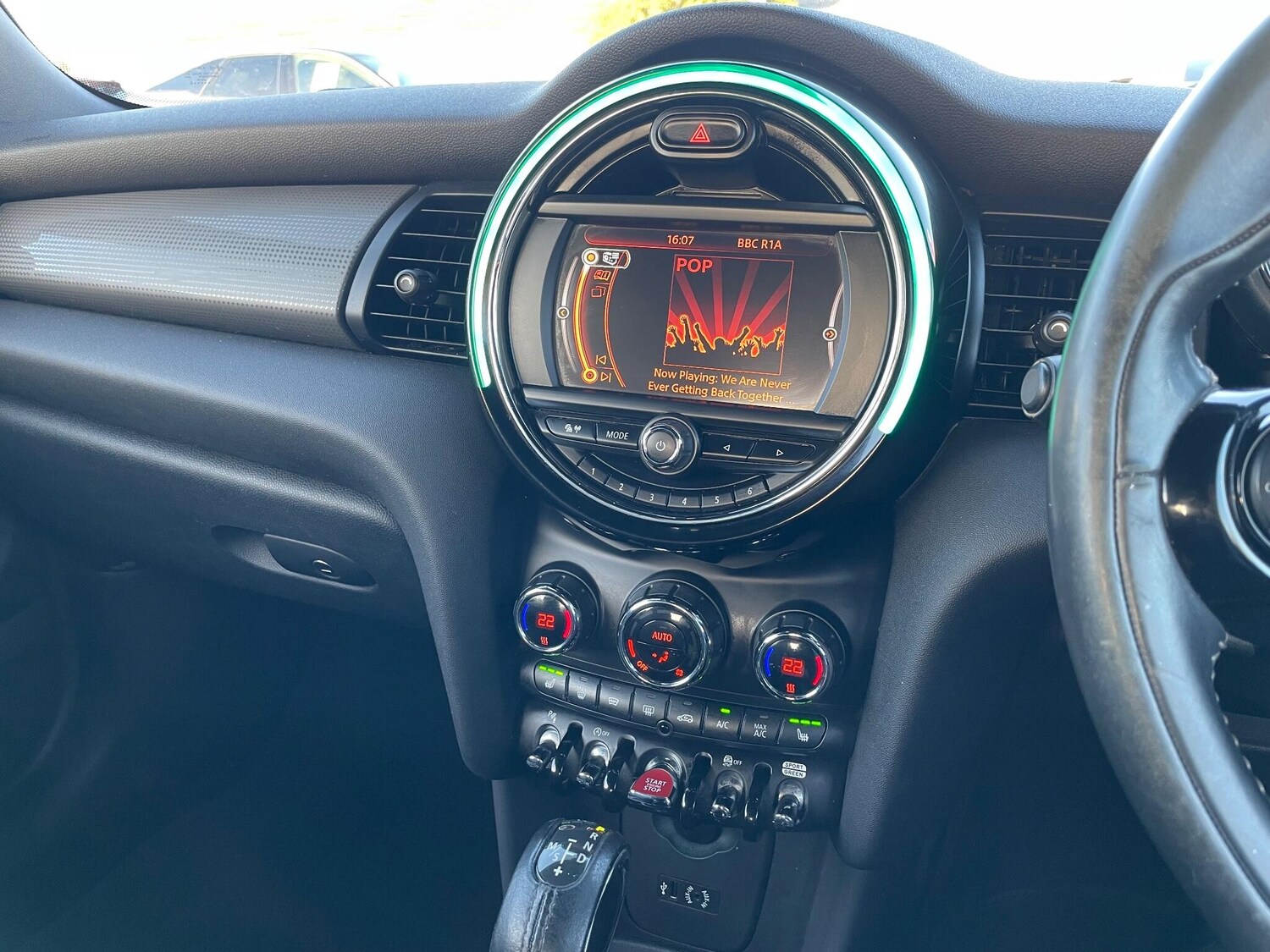 Used MINI Convertible 2017 for sale - 76457745: Photo 41