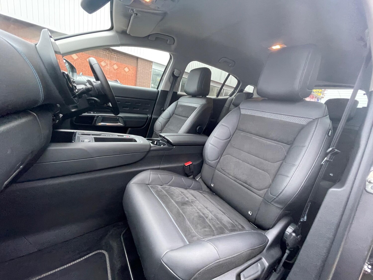 Used Citroen C5 Aircross 2025 for sale - 76989663: Photo 55