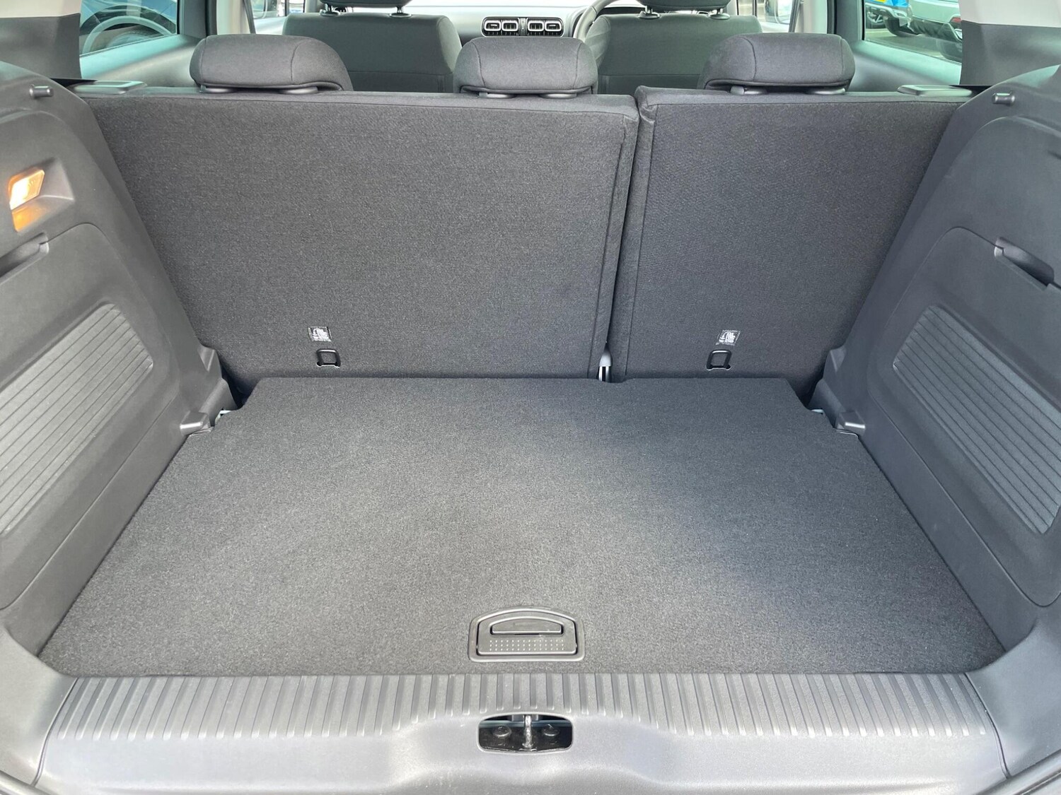 Vehicle 28