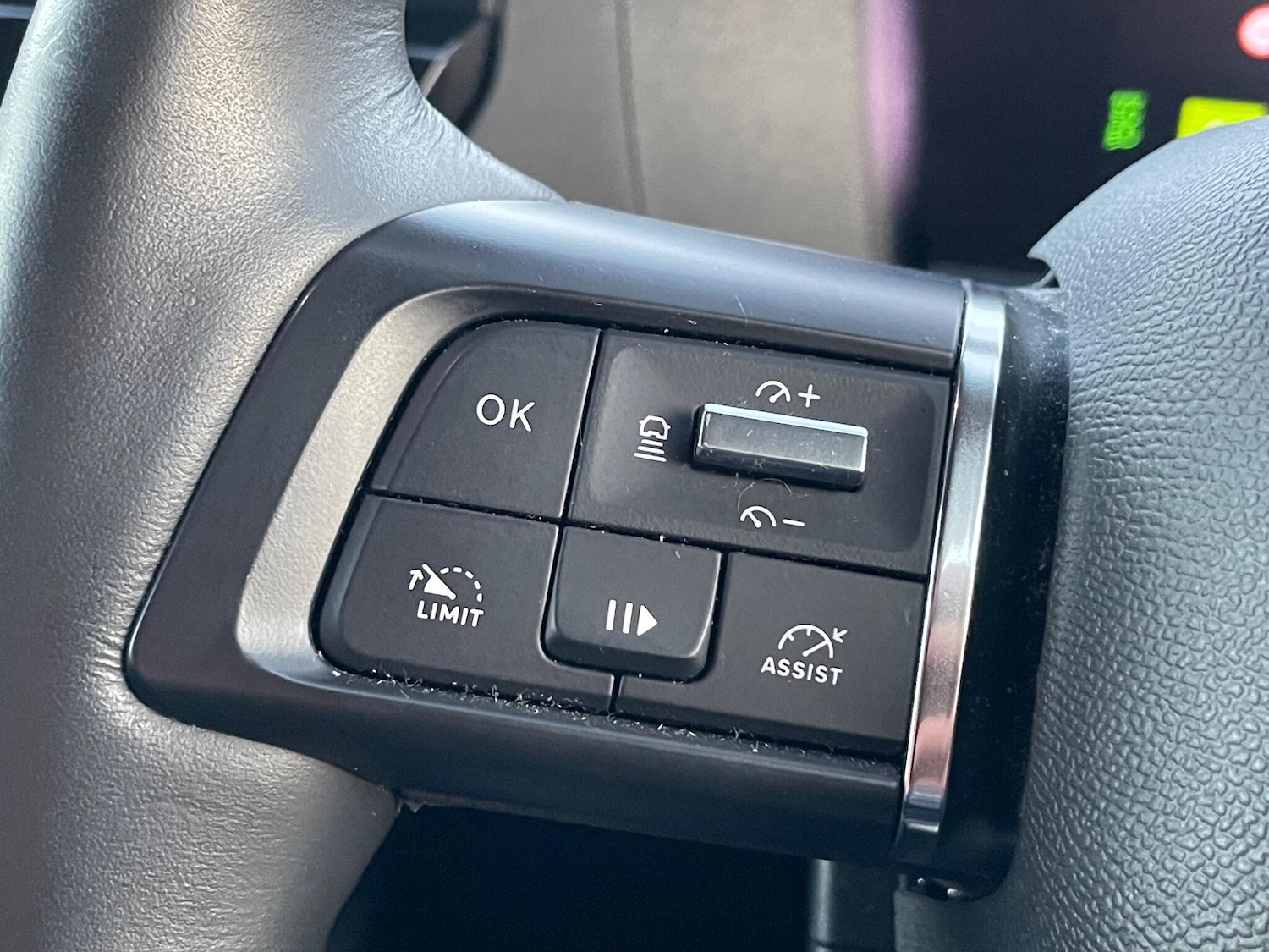 Used Citroen C4 2023 for sale - 77266683: Photo 38