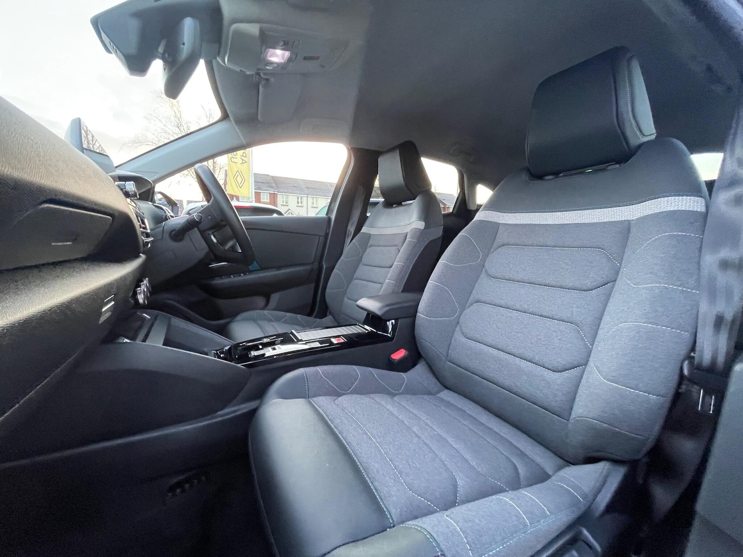 Used Citroen C4 2023 for sale - 77266683: Photo 53