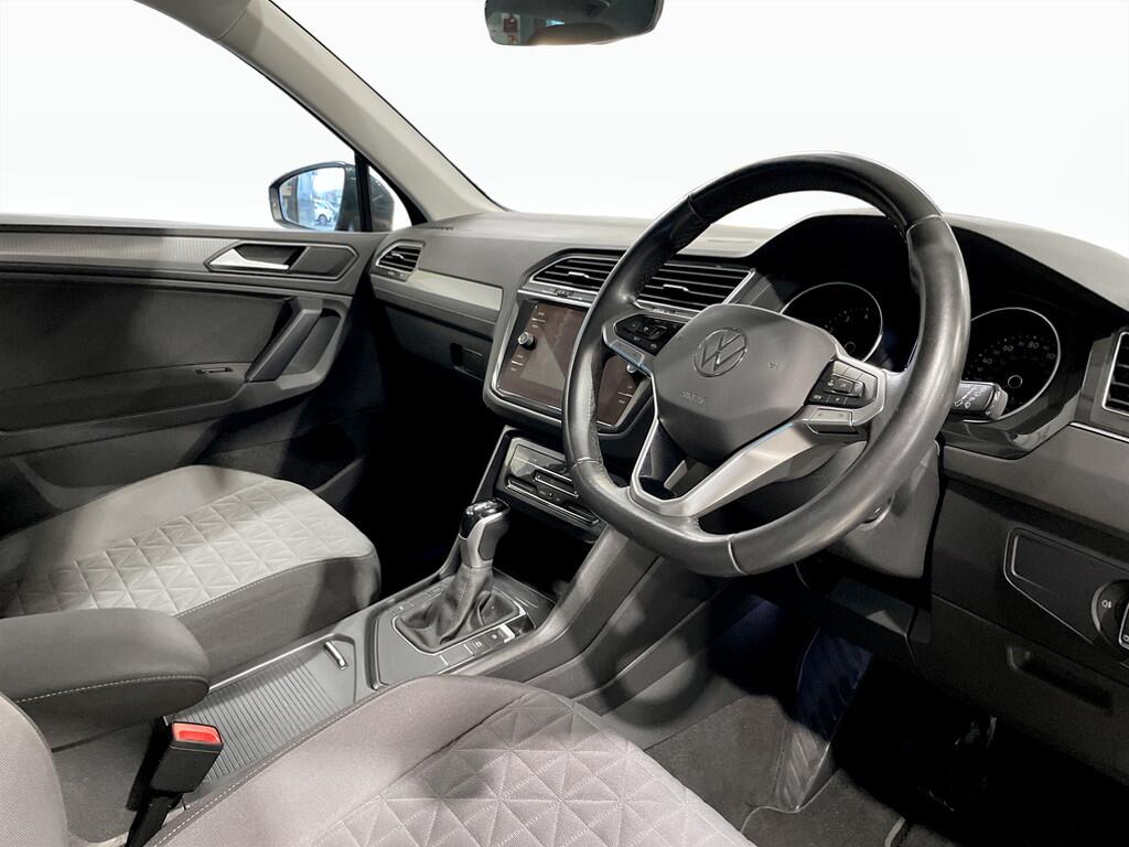 Used Volkswagen Tiguan 2022 for sale - 76849876: Photo 10