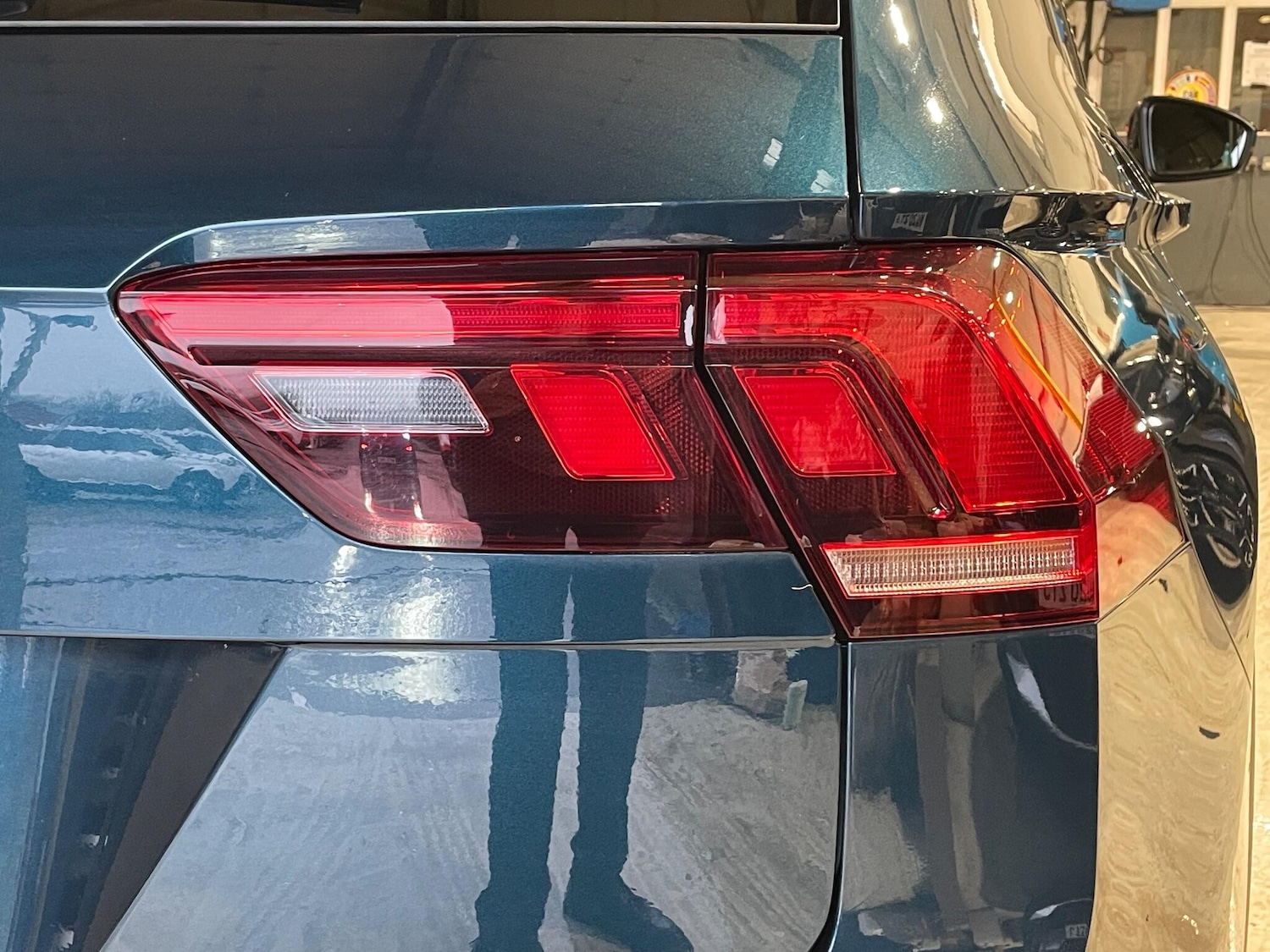 Used Volkswagen Tiguan 2022 for sale - 76849876: Photo 29