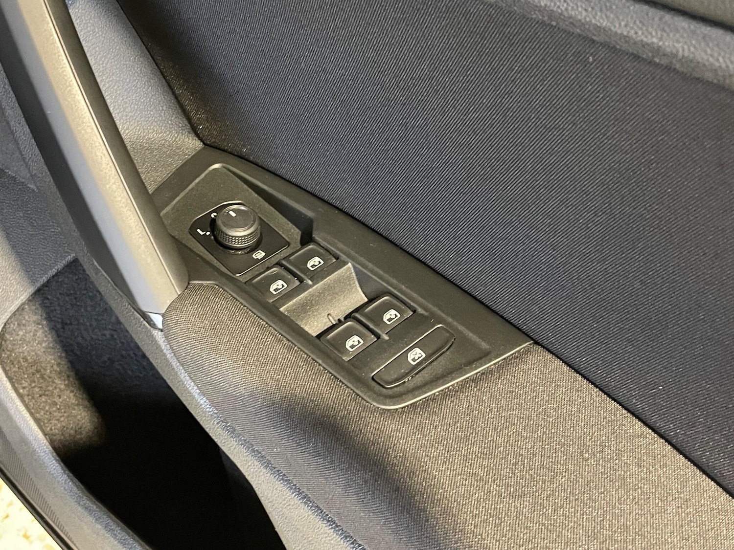 Used Volkswagen Tiguan 2022 for sale - 76849876: Photo 34