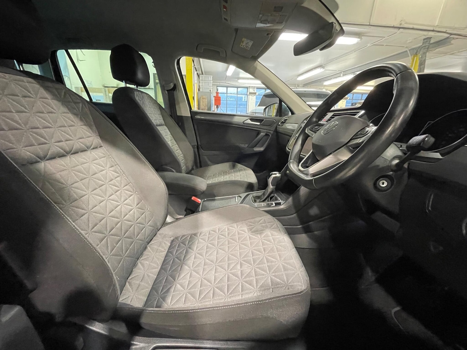 Used Volkswagen Tiguan 2022 for sale - 76849876: Photo 36