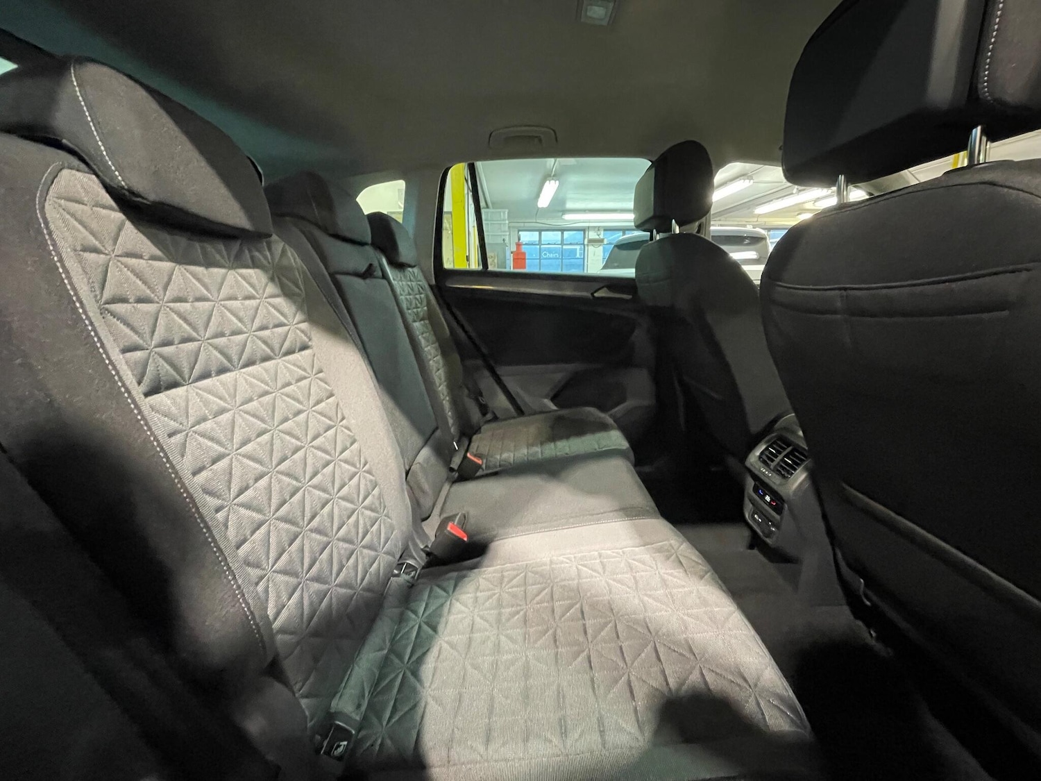 Used Volkswagen Tiguan 2022 for sale - 76849876: Photo 64